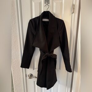 T Tahari Black Women's Coat w/ Tie